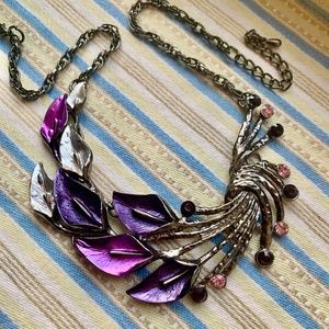 💜 Purple Calla Lilies Leaf Spray & Crystals Silver Tone Statement Necklace 💜